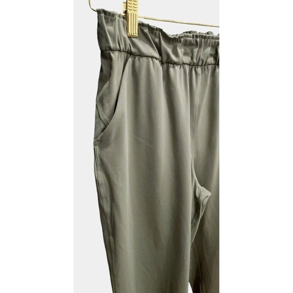 Lululemon Keep Moving Pant Women's 6 Green High Rise Crop Elastic Waist - Picture 2 of 6
